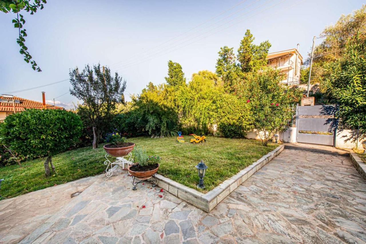 Agrilia Villa *
